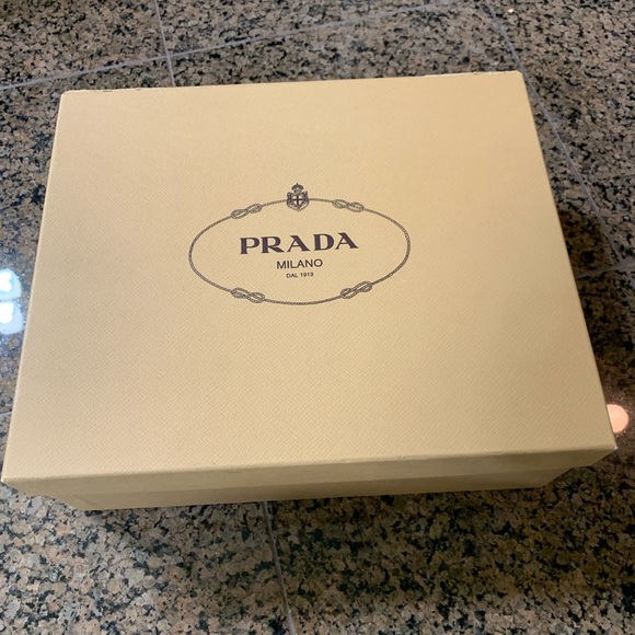 🩷PRADA. 🌼🌼🌼 Yellow espadrilles 💯athletic - Picture 8 of 10